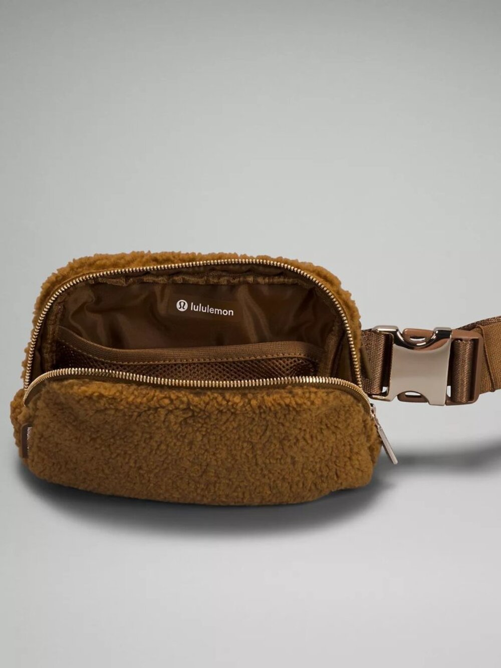 NWT Lululemon Everywhere Belt Bag 1L Fleece Sherpa Burnt Caramel - Picture 2 of 7